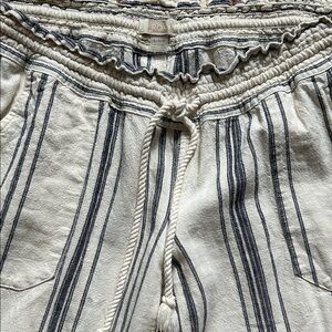 Roxy Black and Cream Striped Pants